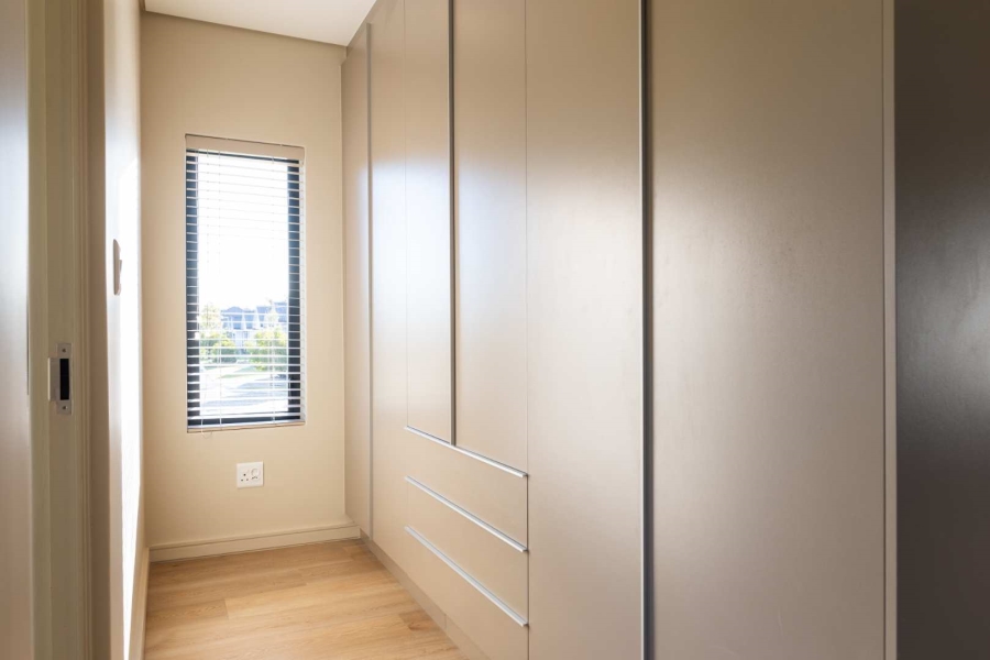 To Let 3 Bedroom Property for Rent in Val De Vie Estate Western Cape